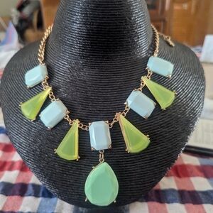 Etc! Green and blue tone necklace statement